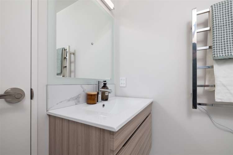 4/45 Amyes Road Hornby_16