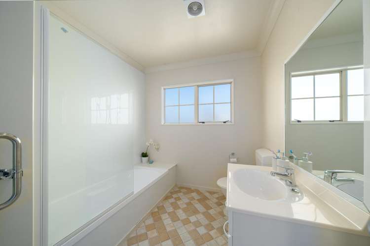 57 Lakewood Avenue Churton Park_14