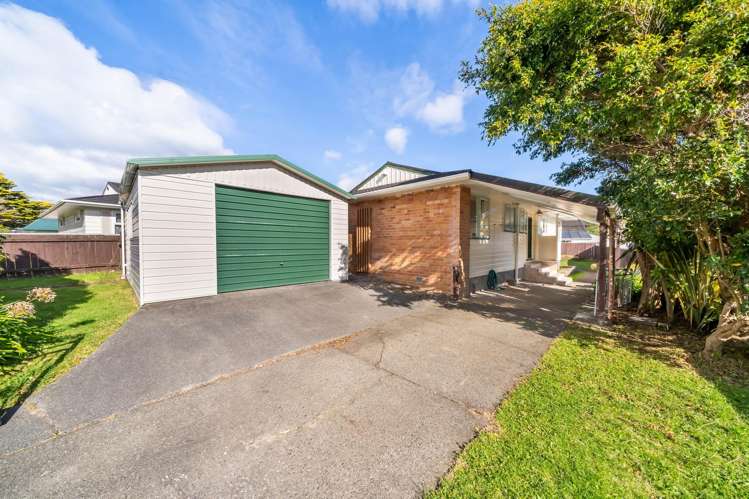 41 Waipounamu Drive Kelson_1