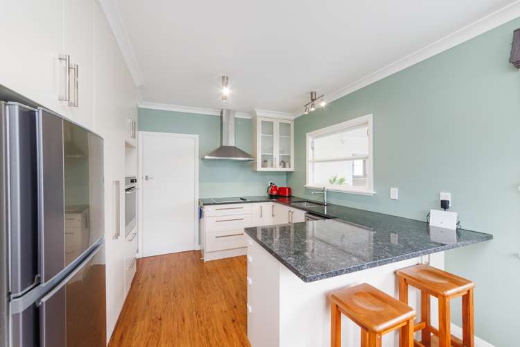 174 Maxwells Line Awapuni_8