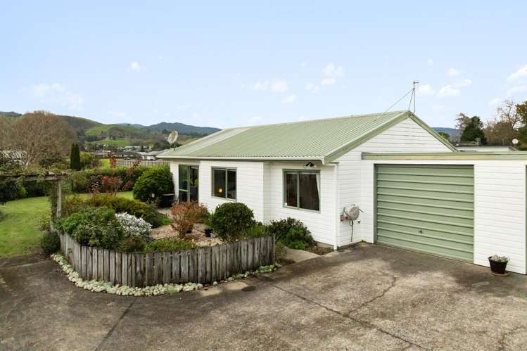 6/11 Bradley Street_0