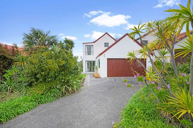 6 Parkwood Crescent Gulf Harbour_19