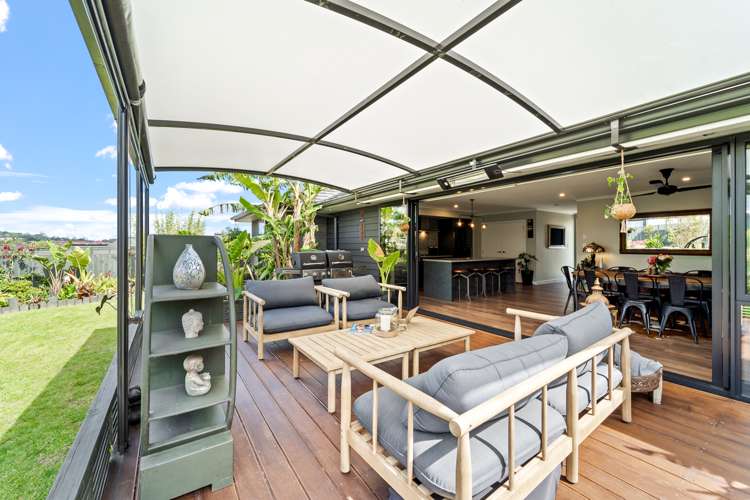 39 Surf View Crescent Red Beach_12