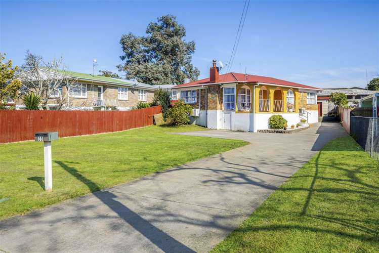 30 McKean Avenue Manurewa_1