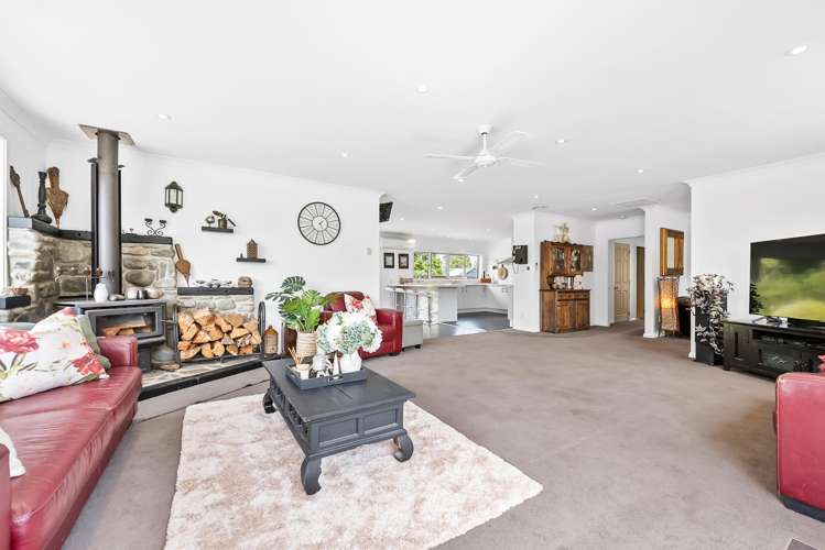 63 Black Beech Street_3