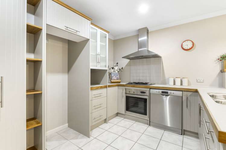 24 Edenpark Drive Rototuna North_9