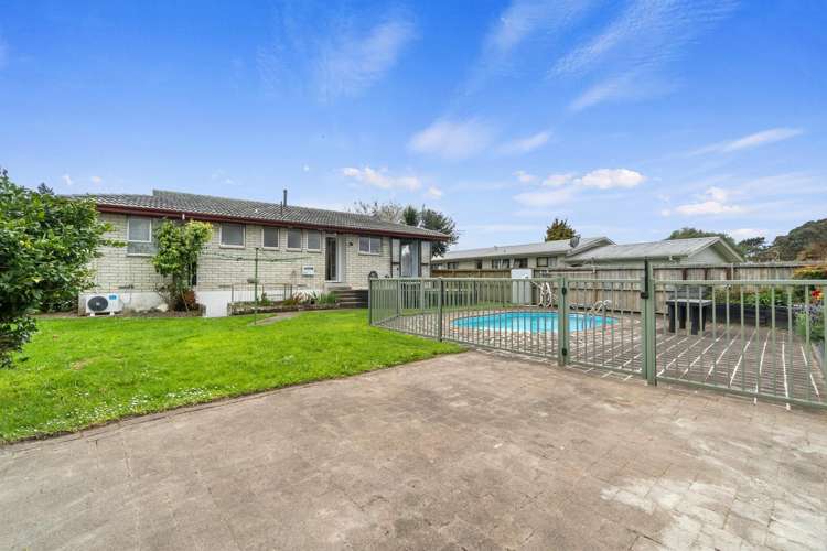 4 Lansdowne Crescent Glenview_15
