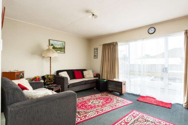 2/132 Charles Street Blenheim Central_2