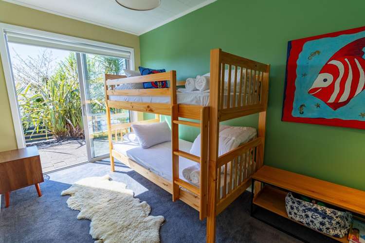 11 Tupara Crescent Kawaha Point_12