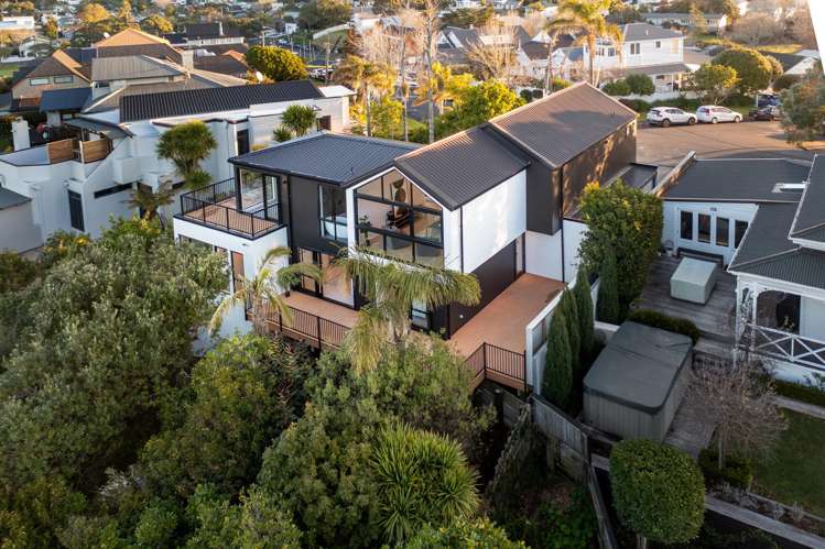 13 Waimana Ave Northcote Point_34