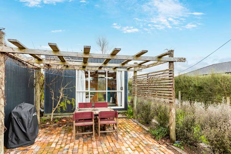 2 Bibby Street Waipawa_17