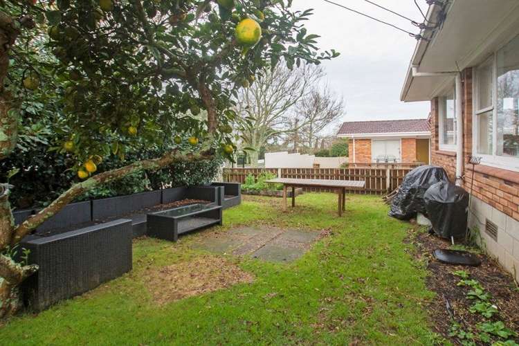 1/44 Tawhiri Road One Tree Hill_12