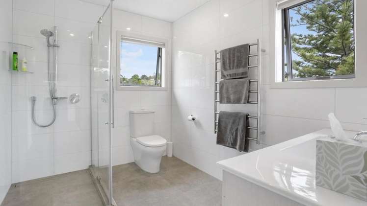 68 Gilletta Road Mount Roskill_11