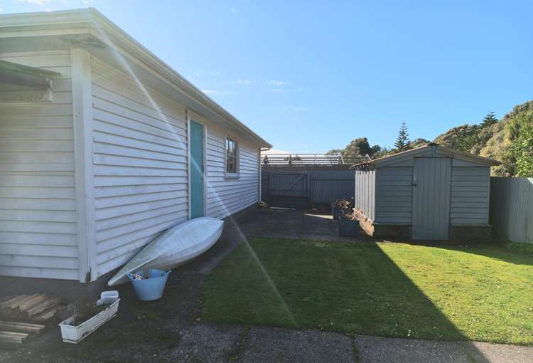 230 Sewell Street Hokitika_14