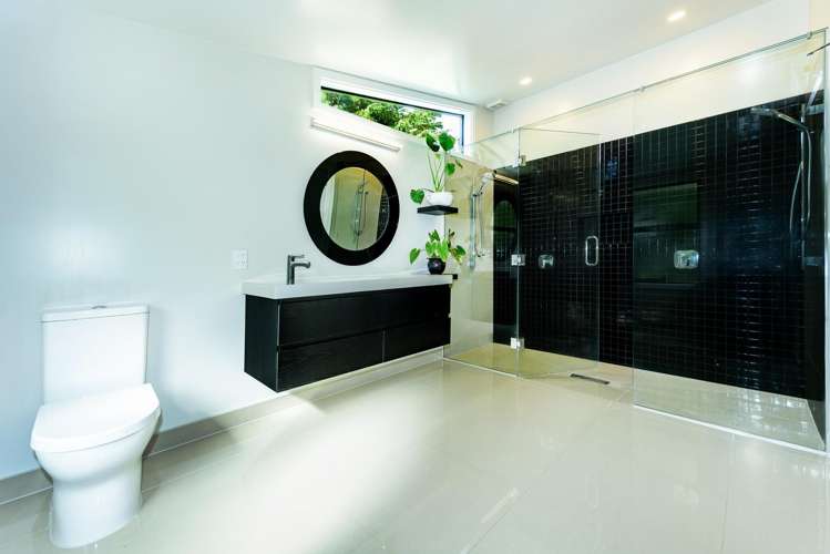 16 Woodbank Street Somerfield_19