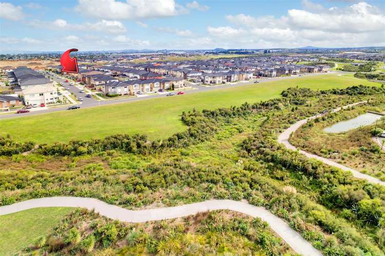 9 Carrickdawson Drive Flat Bush_20