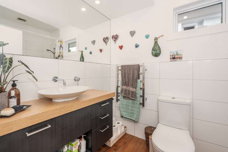 45 Flanshaw Road Te Atatu South_7