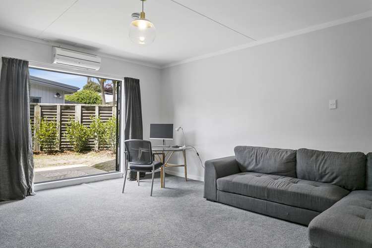 1/16 Sunset Street Hilltop_19