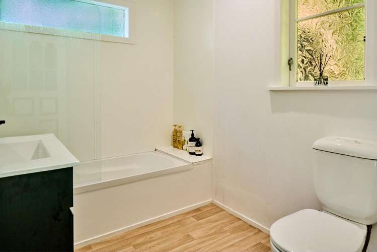 45 Chesterton Street Johnsonville_13