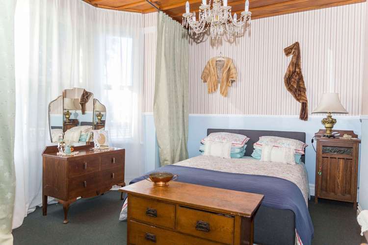 237 High Street Dannevirke_13