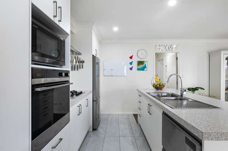 5 Dumas Place_2