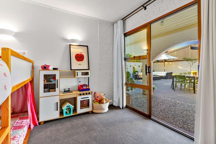 84 Chelsea View Drive Chatswood_22