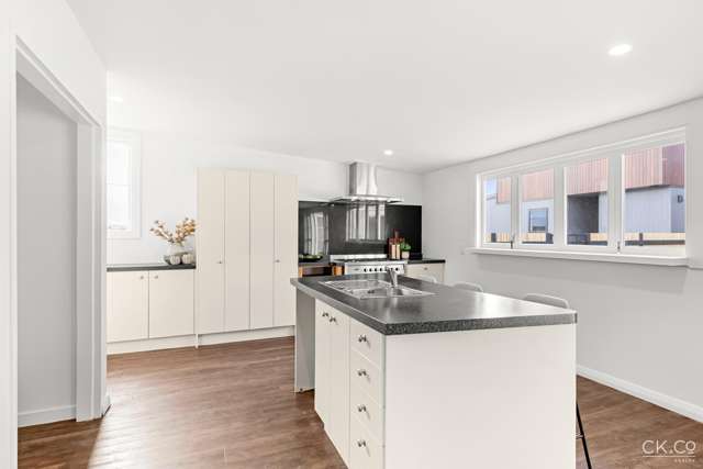 64 Bell Road Waiwhetu_1