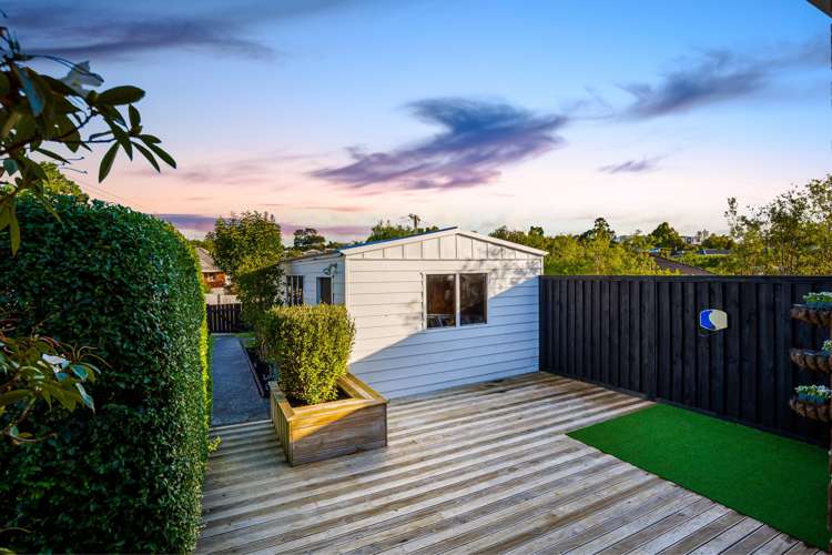 1/32 Kereru Street Henderson_13