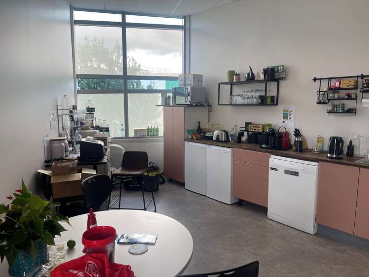 Unit 4S/20 Central Boulevard Silverdale_6