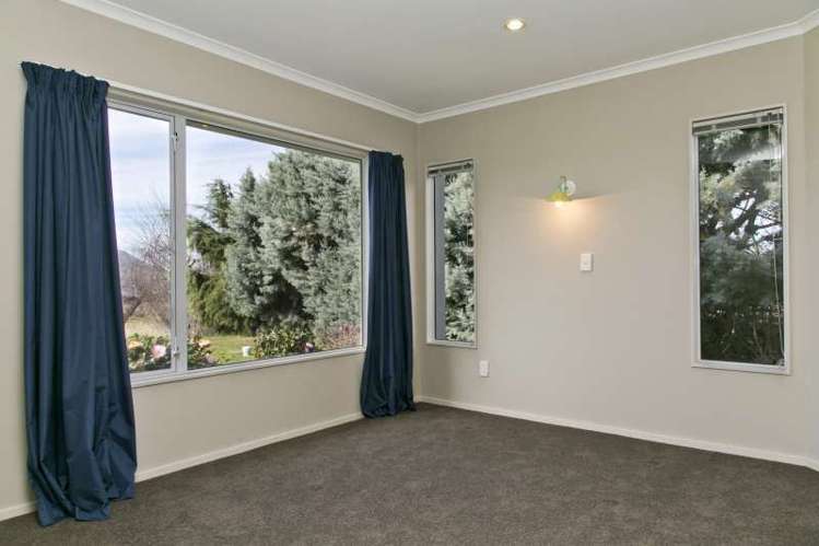 10 Te Moenga Park Acacia Bay_12