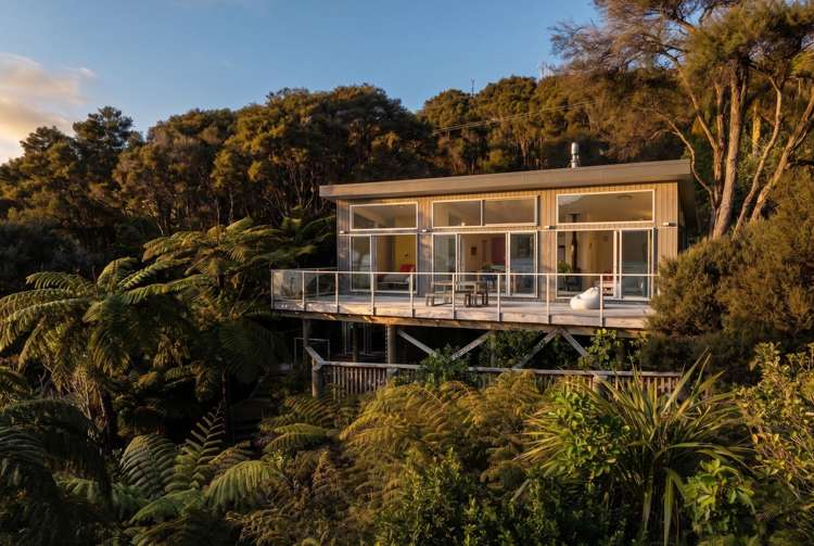 143 Akerbloms Road Punga Cove Endeavour Inlet_17