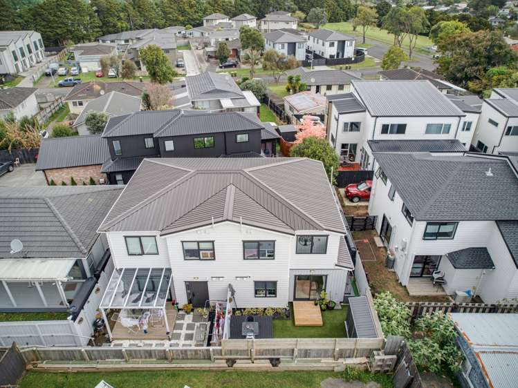 2/7 Gambare Place_5
