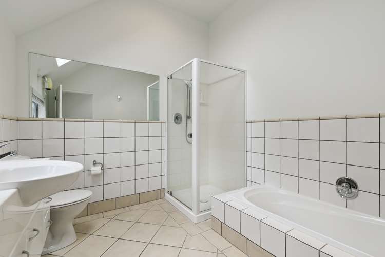 29 Satara Crescent Khandallah_20