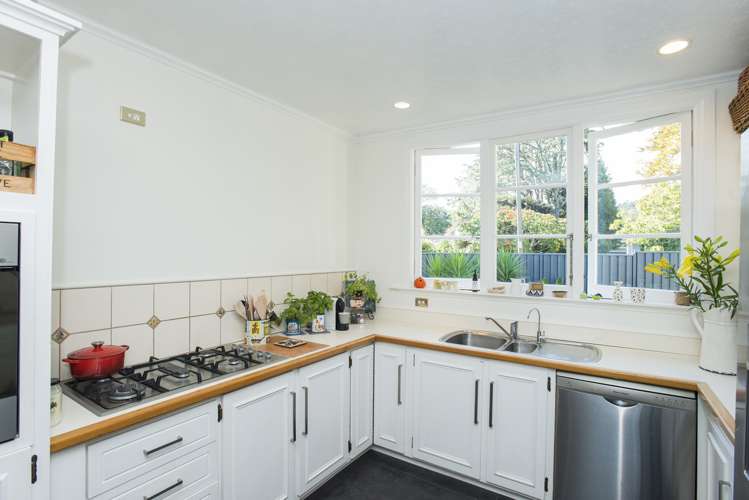 28 Russell Street Whataupoko_3