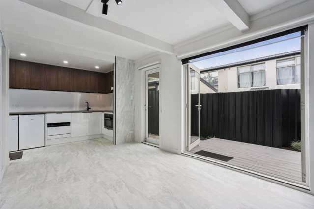3/345 Armagh Street Linwood_2