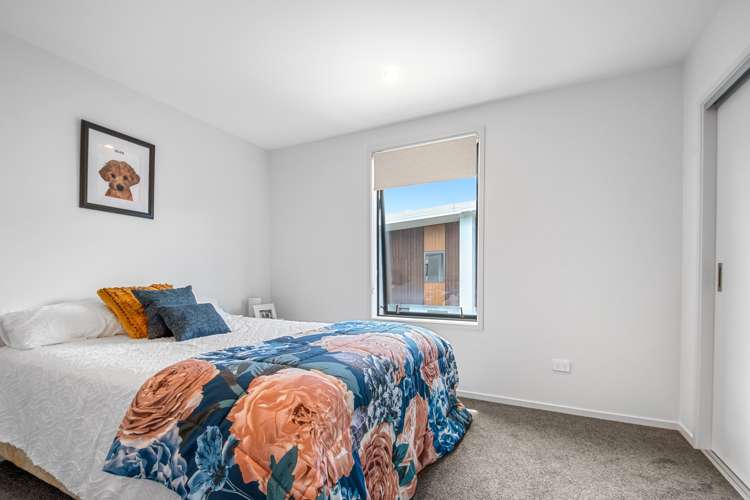 8 Arvo Lane Hobsonville_10