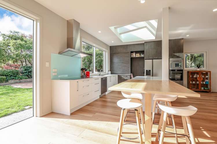 8 Short Street Waitati_4