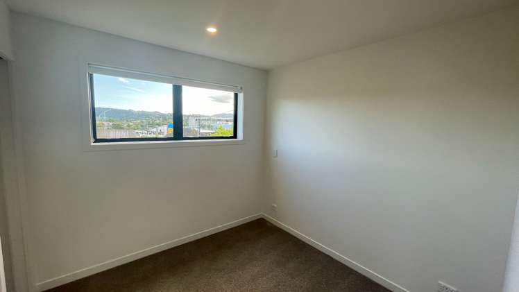 3/5 Brandon Road Glen Eden_17