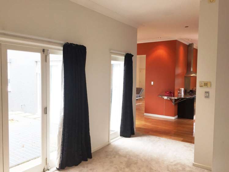 15 Otahuri Crescent Greenlane_12