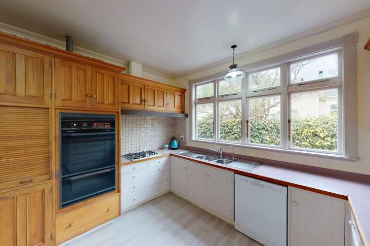 140 Russell Street 10930_2