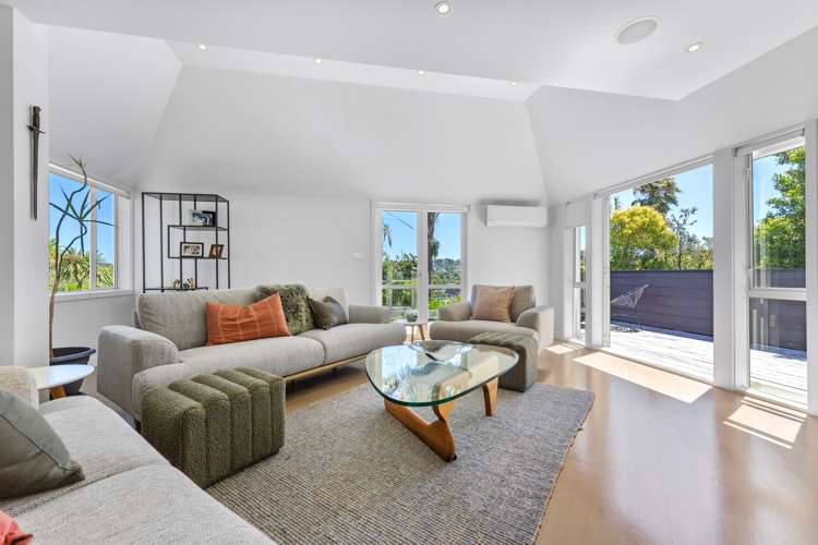 2/20 Gulf View Road Murrays Bay_6