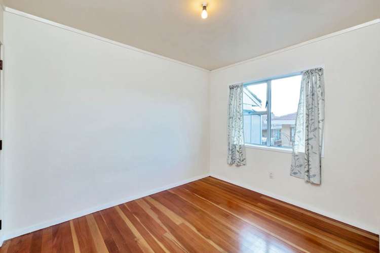 2/18 Prictor Street Papakura_10