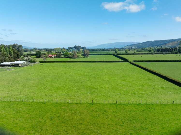 65 School Road North North Taieri_44