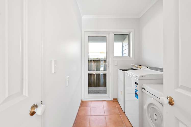 16 Waru Nui Court Orewa_23