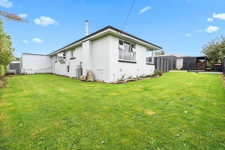 110 Dunlop Street Wallacetown_17