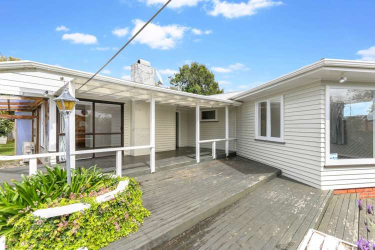 4 Fairdene Avenue Henderson_0