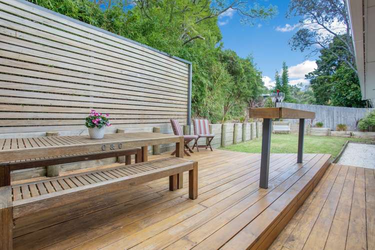 2/64 Alton Avenue Hillcrest_12