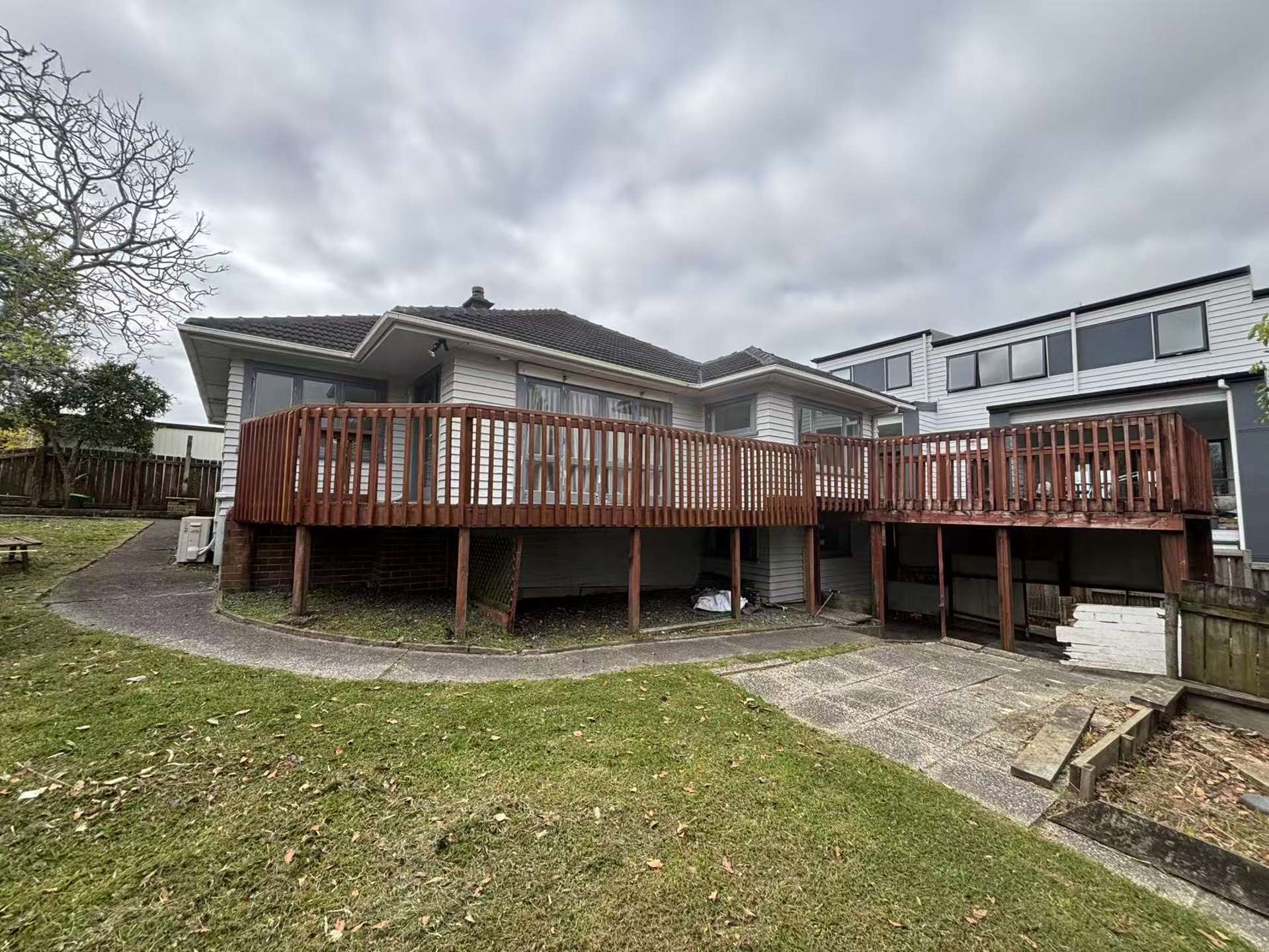 165 Edmonton Road Te Atatu South_0