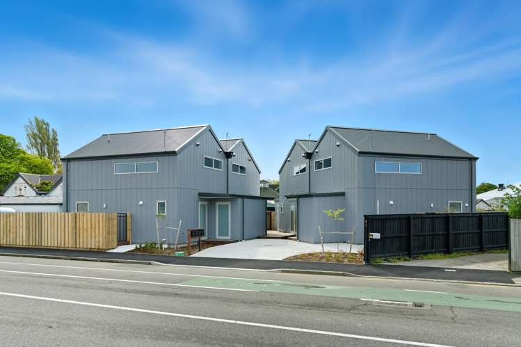 Units 1- 4/89 Jerrold Street North Addington_31