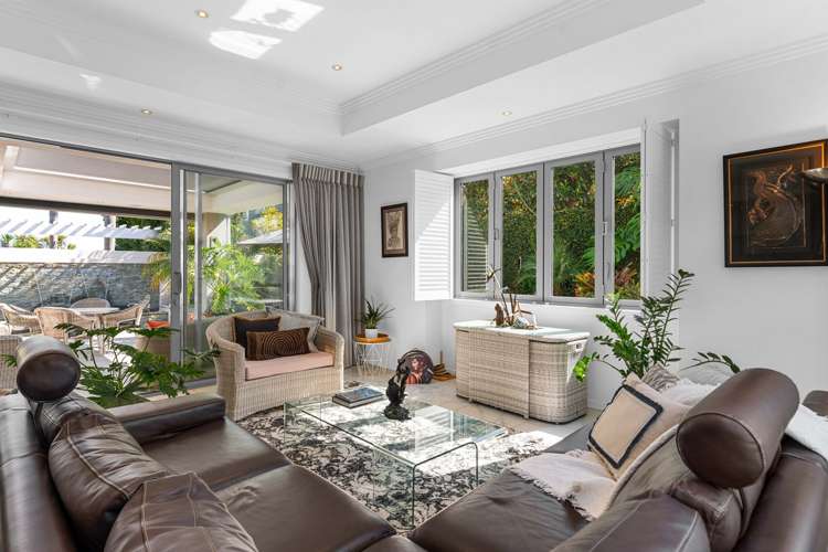 93 Ninth Avenue Avenues_11